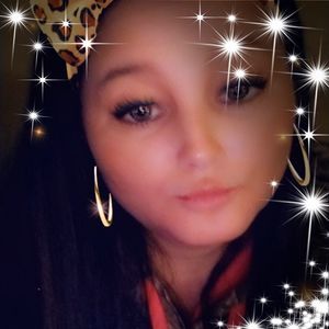 Meet your Posher, Tosha